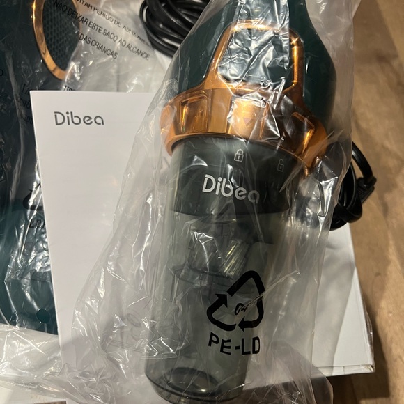 Dibea Handheld Vacuum Cleaner - Picture 6 of 6